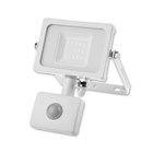 REFLEKTOR LED SA SENZOROM 20W SAMSUNG CHIP BIJELI 6400K 450
Grupa proizvoda: VT-20-W
LED tip: SMD
TIP senzora: PIR
Zamjena za klasični reflektor: 100W
Napon: AC: 100-240V, 50Hz
PF:>0,9
CRI:>80
Detekcija kuta: 120°
Detekcija udaljenosti: 2-8m
Kut svjetlosnog snopa: 100°
Tip kućišta: Aluminij
Boja kućišta: bijela
IP zaštita: IP65
Dimenzije: 185x50x211mm